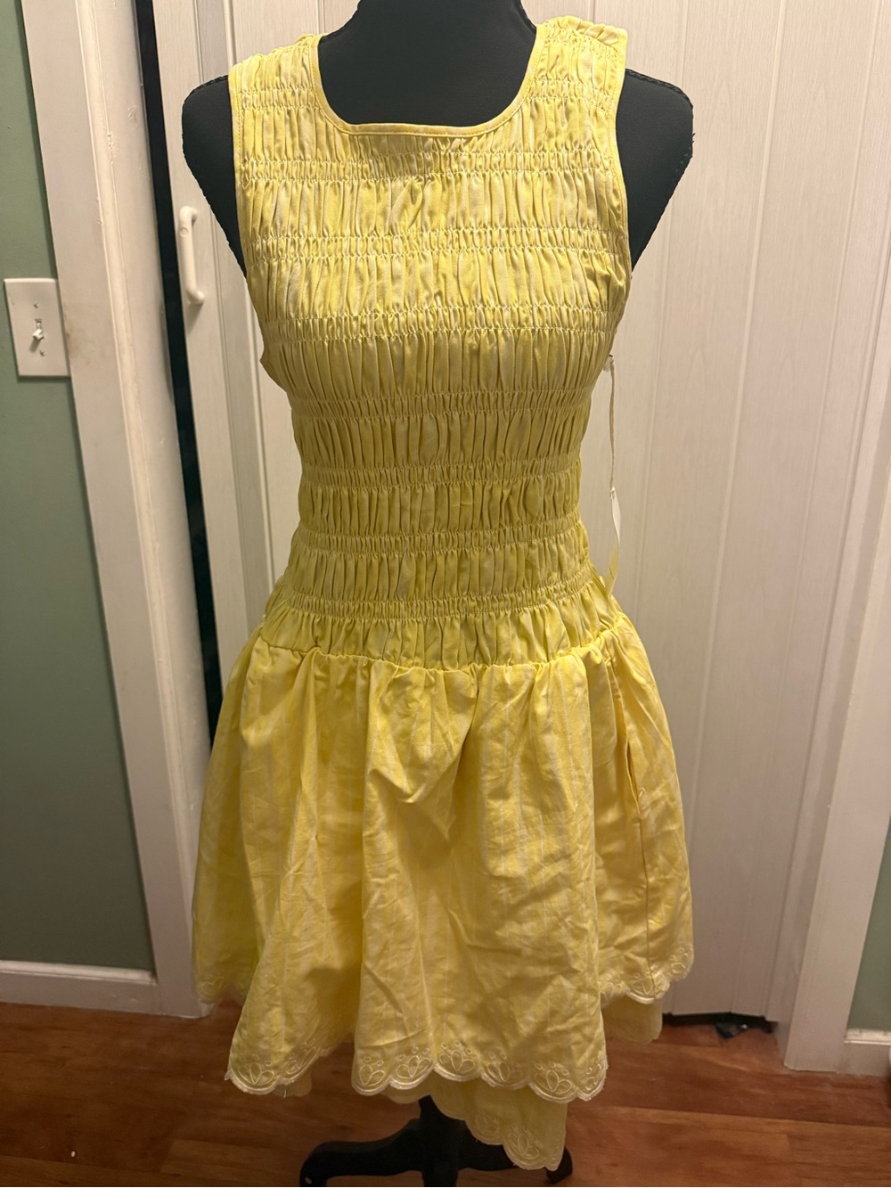 Multiple Dresses - 3 (M) 1 (L)